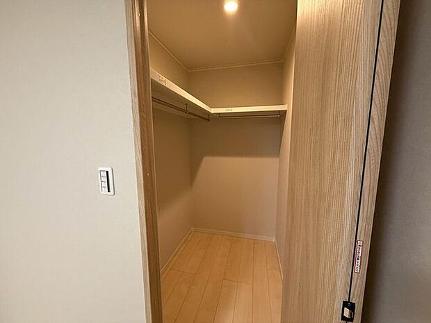 ウォークインクローゼット