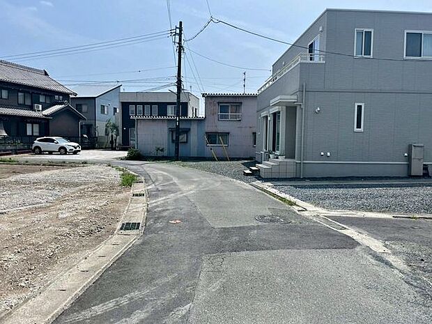 前面道路含む現地写真