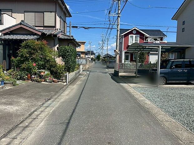 前面道路含む現地写真