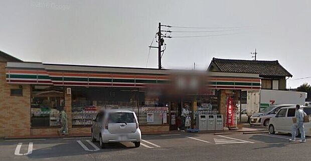 セブンイレブン　豊川大崎町店 630m