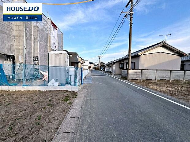 前面道路含む現地写真