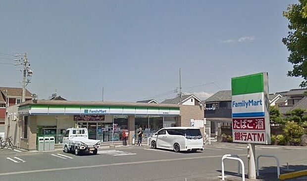 ファミリーマート 豊川諏訪西店 610m