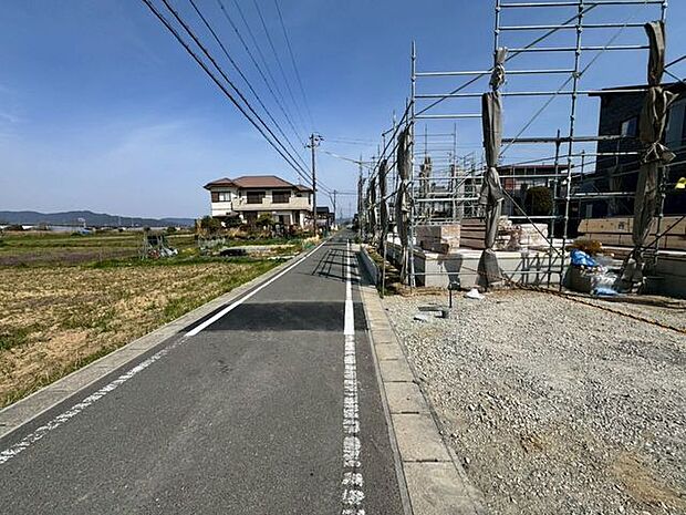 前面道路含む現地写真