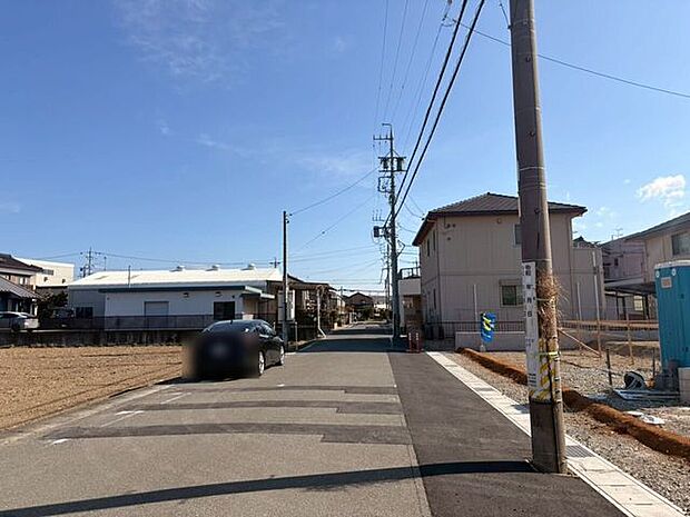 前面道路含む現地写真