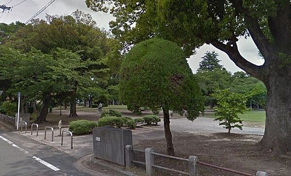 稲荷公園 320m
