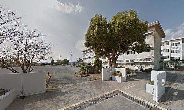 八南小学校 1520m