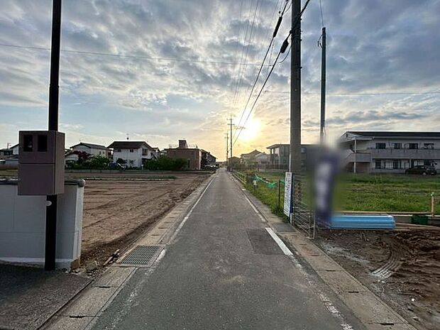 前面道路含む現地写真