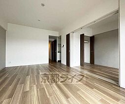 Ｒａｆｆｉｎｅ　京都上鳥羽 203 2階2LDKのリビング/ダイニング