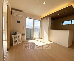 阪急嵐山線 松尾大社駅 徒歩14分の賃貸アパート 2階3LDKのリビング/ダイニング