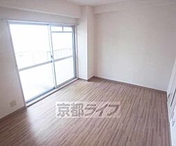 阪急京都本線 西京極駅 徒歩4分の賃貸マンション 4階1Kのリビング/ダイニング