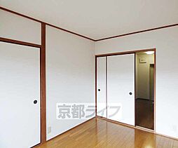 JR山陰本線 嵯峨嵐山駅 徒歩13分の賃貸マンション 1階2DKのリビング/ダイニング