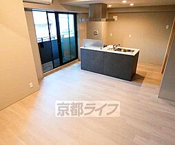 Ｈａｌｅ　Ｌｕａｎａ東山 201 2階1LDKのリビング/ダイニング