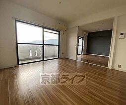 JR山陰本線 嵯峨嵐山駅 徒歩9分の賃貸マンション 4階3LDKのリビング/ダイニング