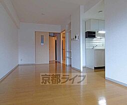 シンフォニー四条河原町 303 3階2LDKのリビング/ダイニング