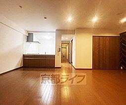 エーム梅小路 6階1SLDKのリビング/ダイニング