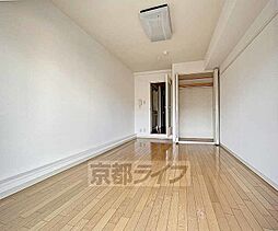 ラクティー四条寺町 5階1Kのリビング/ダイニング