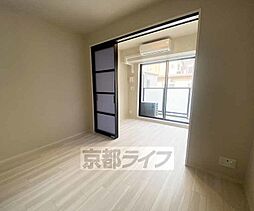 JR山陰本線 花園駅 徒歩3分の賃貸マンション 6階1DKのリビング/ダイニング