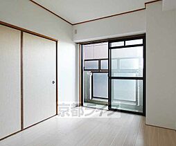 メゾン・ド・フローラ 3階2DKのリビング/ダイニング