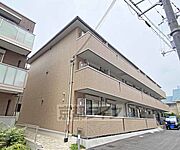 西京極駅より徒歩8分 3階 築1年7ヶ月の賃貸物件