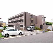 新田駅より徒歩1分 1階 築27年1ヶ月の賃貸物件