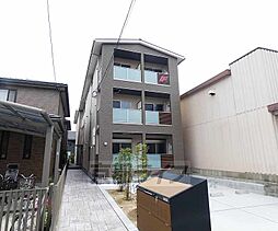 4 / 8
