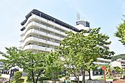 星ヶ丘駅より徒歩17分 築25年4ヶ月 8階建の賃貸物件