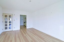 URコンフォール城山 4階3LDKのリビング/ダイニング