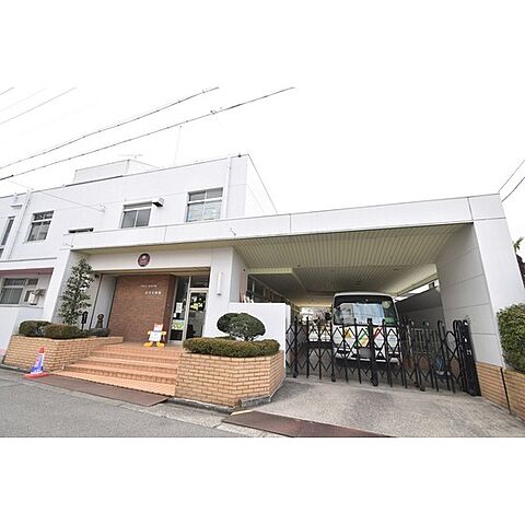 幼稚園・保育園「金城幼稚園まで1000ｍ」