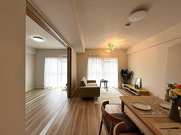 リビング/ダイニング