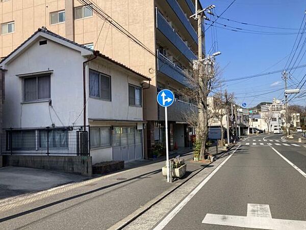 前面道路幅員14.5ｍで広々開放的！