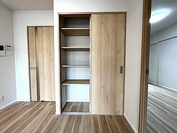便利なLDK内の収納！
