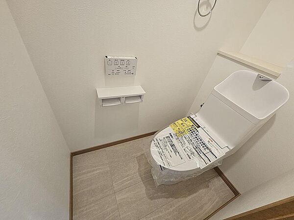 トイレ新品交換済み！