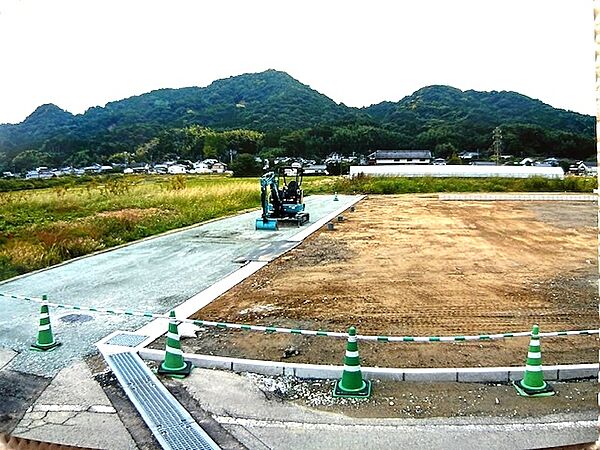 全4区画で全棟敷地広々60坪以上！