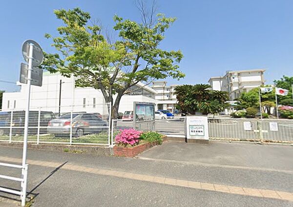 糸島市立前原小学校：450ｍ、徒歩6分！