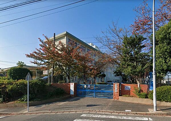 福岡市立青葉小学校：400ｍ、徒歩5分！