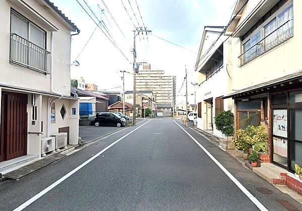 南側道路で陽当たり良好！