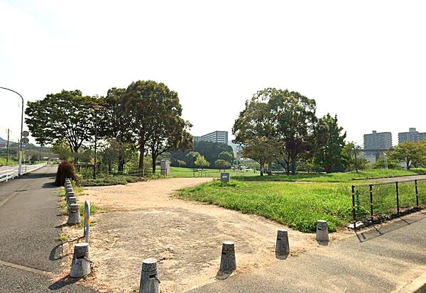 志井公園：400ｍ、徒歩5分！