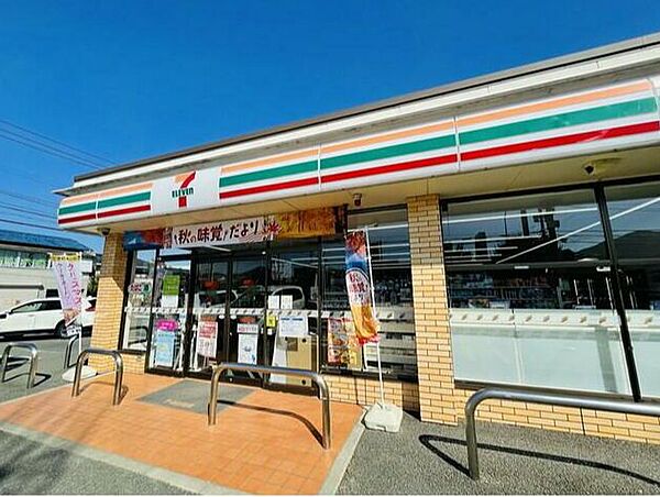 セブンイレブン　福岡拾六町