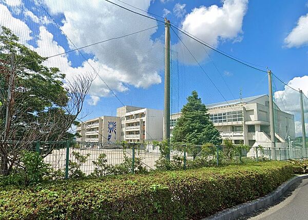 北九州市立守恒中学校：1289ｍ、徒歩17分！