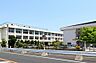 周辺：行橋市立泉小学校まで徒歩14分！