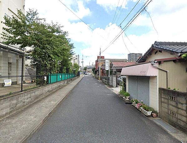 前面道路幅員6ｍ以上でゆとりがあります！