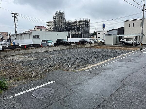 前面道路幅員6ｍでゆとりがあります！