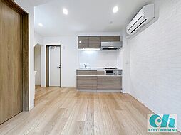 クルミエール E 2階1LDKのリビング/ダイニング