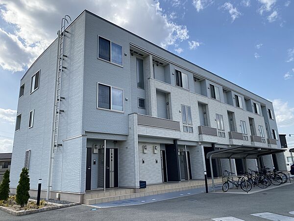 兵庫県加古川市平岡町一色(賃貸アパート1LDK・3階・53.34㎡)の写真 その1