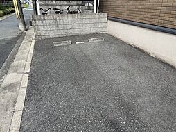 6 / 8