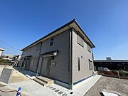 福崎駅より徒歩10分 1階 築2年4ヶ月の賃貸物件