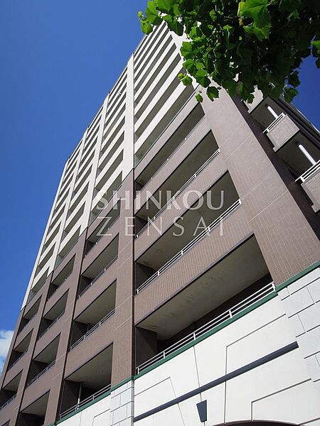 apartment 秋田県秋田市山王１丁目3-6
地図を見る