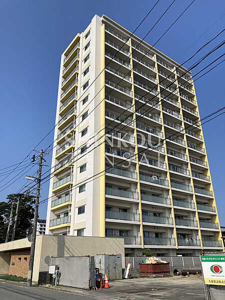 apartment 秋田県秋田市南通亀の町7-32
地図を見る