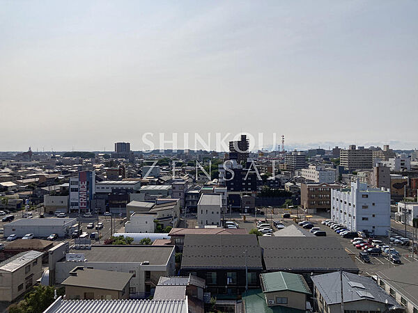 apartment 秋田県秋田市南通亀の町7-32
地図を見る