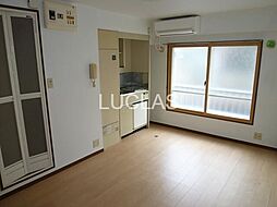 ロイヤル阿佐ヶ谷 802 8階ワンルームのリビング/ダイニング